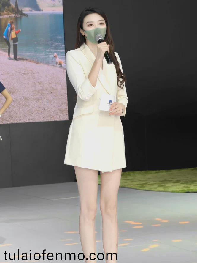 亚洲国产成人精品女人久久久国产美女久久久